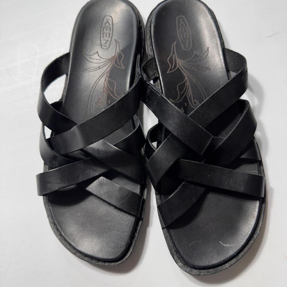 KEEN Lana Cross Strap Sandals Womens 9 Black Leather Slide Gorpcore Granola
